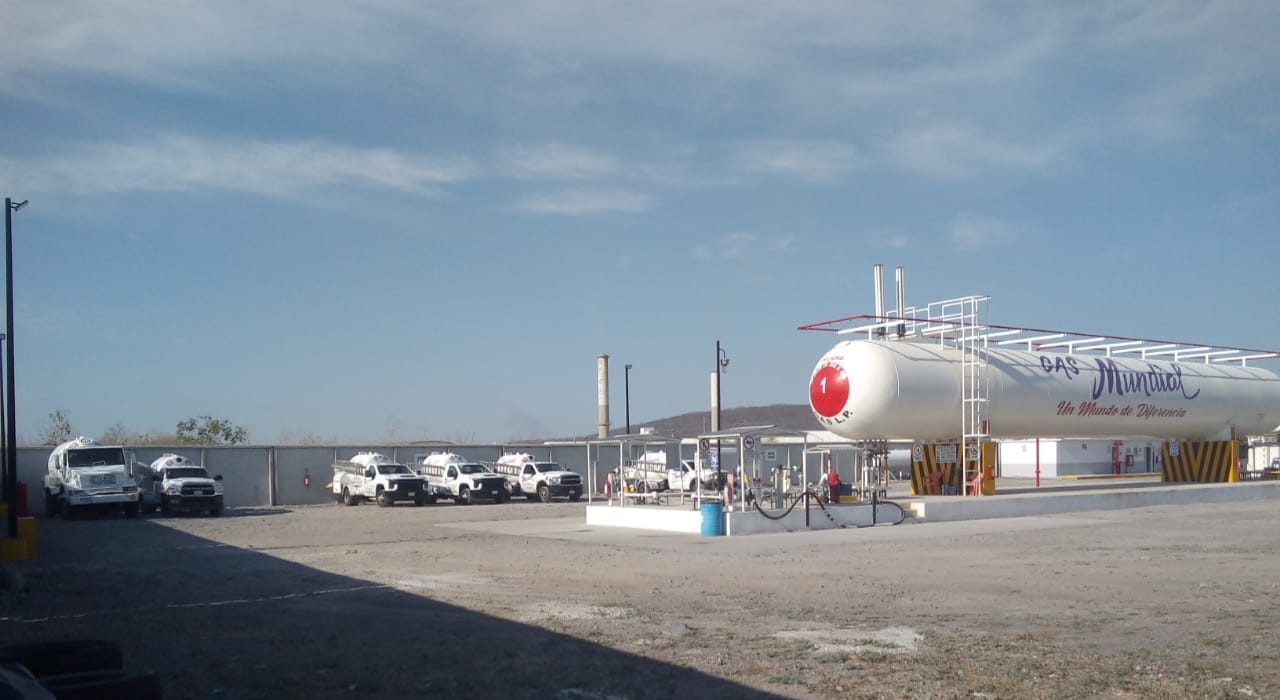 Clausura FGR-Morelos planta clandestina de Gas LP en Ayala 