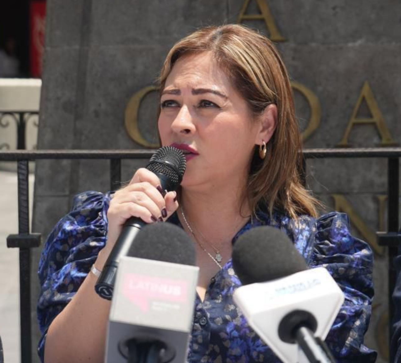 Lucy Meza acusa persecución política